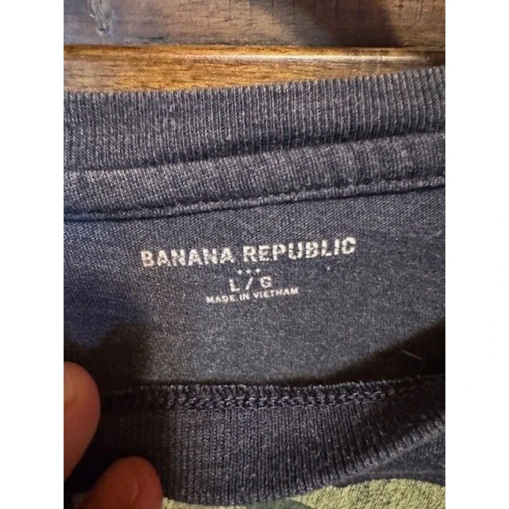 Banana Republic Elephant Logo Grey Tshirt Large Tee Shirt‎ Soft